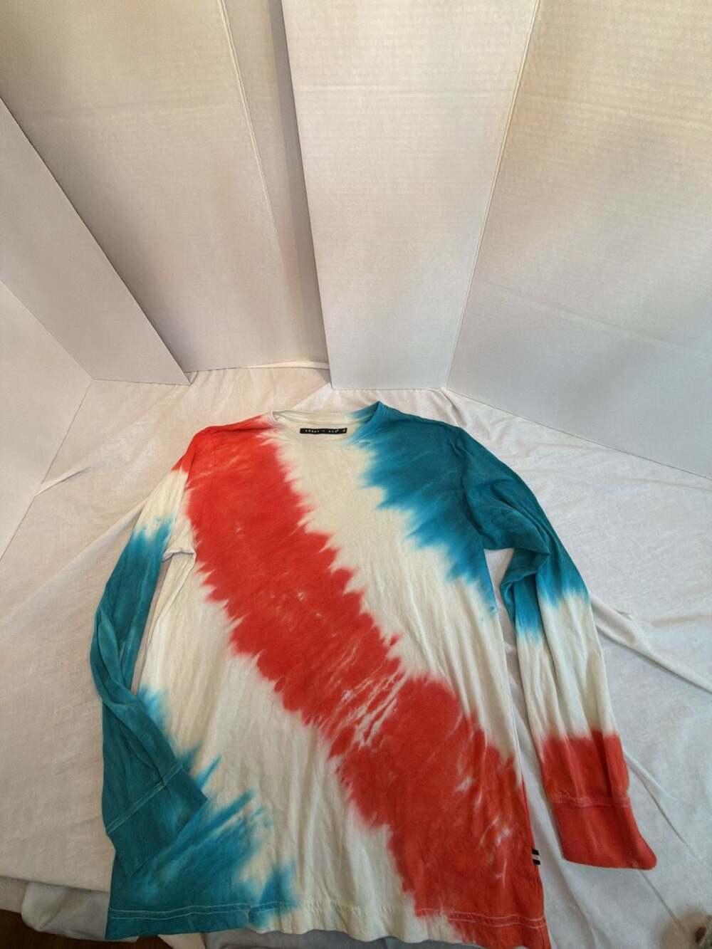 Edgar + Ash Red White and Blue Tie Dye Long Sleeve Shirt Size L